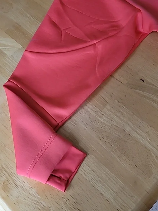 Nike Dri-FIT Prima 1/2-Zip Cropped Training Top - Picture 15 of 16